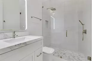 5174 Sycamore Dr, Naples, FL 34119 - Photo 30