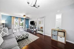 9258 NW 1st St, Pembroke Pines, FL 33024 - Photo 8