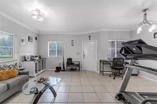 1597 SE 31st Ct, Homestead, FL 33035 - Photo 6