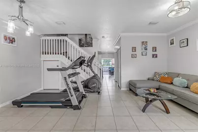 1597 SE 31st Ct, Homestead, FL 33035 - Photo 4