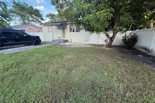 2651 SW 62nd Ave, Miramar, FL 33023 - Photo 2