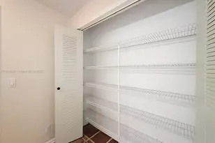 10524 NW 10th St, Plantation, FL 33322 - Photo 38