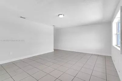 25860 SW 127th Pl, Homestead, FL 33032 - Photo 4