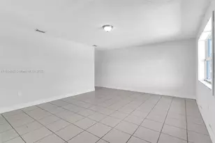 25860 SW 127th Pl, Homestead, FL 33032 - Photo 4