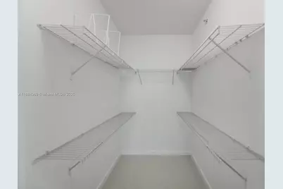 31 SE 5th St #1510, Miami, FL 33131 - Photo 20