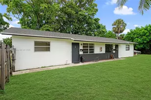 849 SW 9th Ct, Pompano Beach, FL 33060 - Photo 1