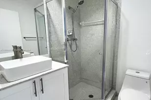 5051 W Oakland Park Blvd, Lauderdale Lakes, FL 33313 - Photo 20