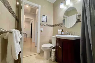 601 NW 116th St, Miami, FL 33168 - Photo 8