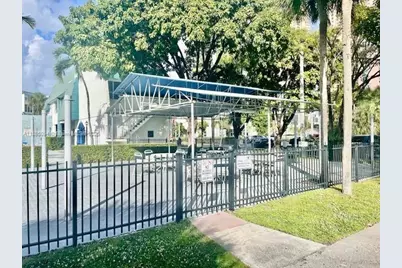 17560 Atlantic Blvd #214, Sunny Isles Beach, FL 33160 - Photo 46