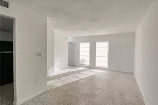 921 SW 7th St, Miami, FL 33130 - Photo 4