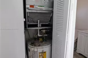 921 SW 7th St, Miami, FL 33130 - Photo 26