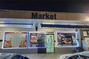 Convenience Store For Sale in Miami, Miami, FL 33135 - Photo 1