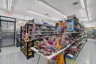 Convenience Store For Sale in Miami, Miami, FL 33135 - Photo 2