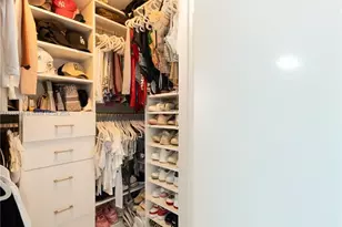 465 Brickell Ave, Miami, FL 33131 - Photo 14