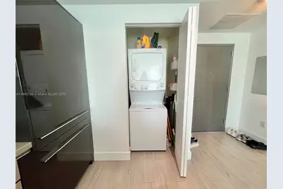 1080 Brickell Ave #2206, Miami, FL 33131 - Photo 22