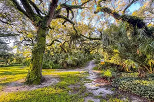 9410 Poinciana Pl, Davie, FL 33324 - Photo 24