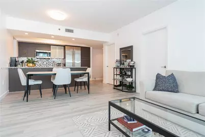 55 SE 6th St #3403, Miami, FL 33131 - Photo 1