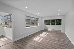 245 NE 191st St, Miami, FL 33179 - Photo 10