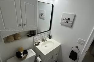 109 Royal Pk Dr, Oakland Park, FL 33309 - Photo 22