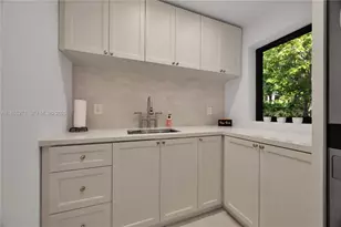 3700 Hibiscus St, Miami, FL 33133 - Photo 30