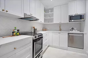 3700 Hibiscus St, Miami, FL 33133 - Photo 58