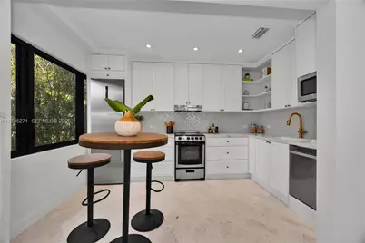 3700 Hibiscus St, Miami, FL 33133 - Photo 56