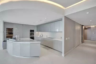 18975 Collins Ave #3000, Sunny Isles Beach, FL 33160 - Photo 14