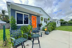 1130 Rutland St, Opa-Locka, FL 33054 - Photo 1