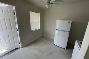 801 N H, Lake Worth, FL 33460 - Photo 10