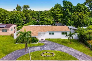 1617 NE 157th Ter, North Miami Beach, FL 33162 - Photo 32