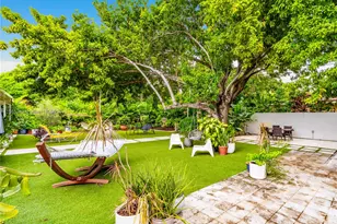 1617 NE 157th Ter, North Miami Beach, FL 33162 - Photo 22