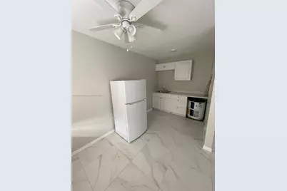 1102 S K St #8, Lake Worth, FL 33460 - Photo 2