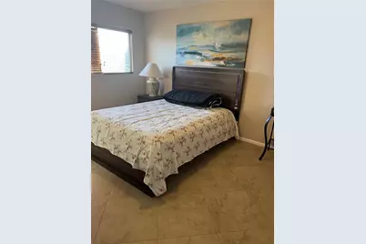 12550 SW 15th St #307E, Pembroke Pines, FL 33027 - Photo 8