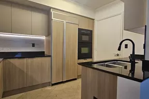 18911 Collins Ave, Sunny Isles Beach, FL 33160 - Photo 6