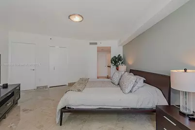 18911 Collins Ave #3402, Sunny Isles Beach, FL 33160 - Photo 16
