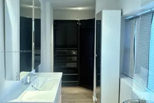 1890 Brickell Ave, Miami, FL 33129 - Photo 10