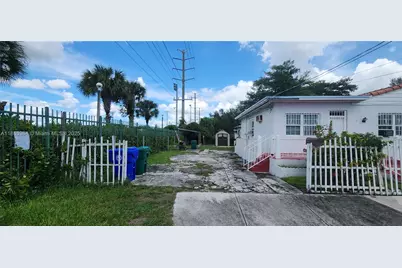 405 NW 64th St, Miami, FL 33150 - Photo 6