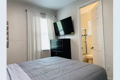 2851 W Prospect Rd #704, Tamarac, FL 33309 - Photo 30