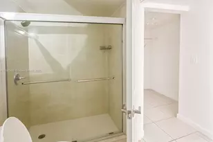 7830 Dickens Ave, Miami Beach, FL 33141 - Photo 14
