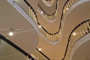 2843 S Bayshore Dr, Miami, FL 33133 - Photo 38