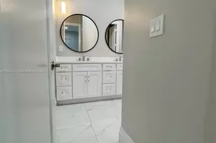 1013 SW Deauville Ave, Port Saint Lucie, FL 34953 - Photo 18