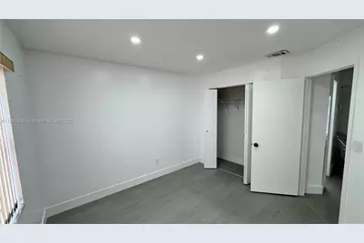 2531 W 60th Pl #105-18, Hialeah, FL 33016 - Photo 14