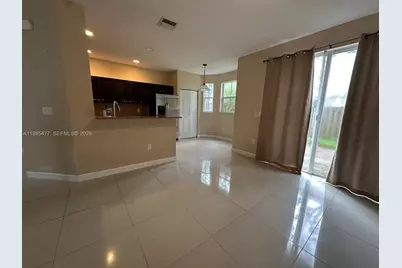 1026 NE 207th Ter #1026, Miami, FL 33179 - Photo 4