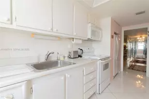 250 174th St, Sunny Isles Beach, FL 33160 - Photo 18