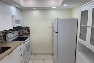 5401 Collins Ave, Miami Beach, FL 33140 - Photo 24