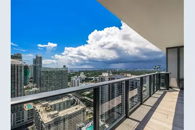 45 SW 9th St #3905, Miami, FL 33130 - Photo 1