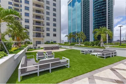 999 SW 1st Ave #1811, Miami, FL 33130 - Photo 32