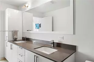 999 SW 1st Ave, Miami, FL 33130 - Photo 12