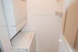 12130 St.Andrews Pl, Miramar, FL 33025 - Photo 10