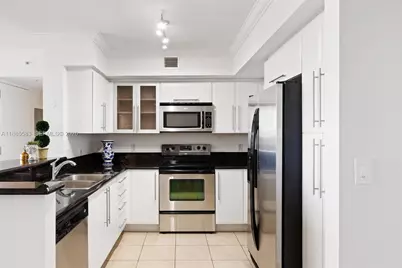 3232 SW 22nd Ter #1003, Miami, FL 33145 - Photo 8